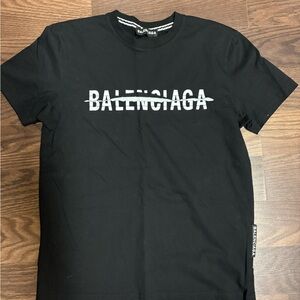 Great condition fits more like a small